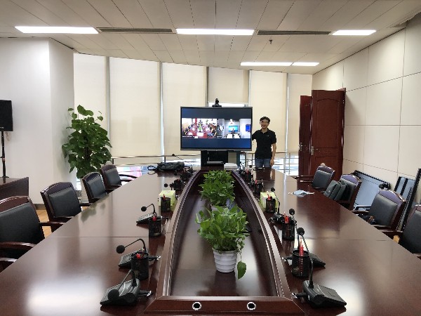 看片免费网站智能硬件設備怎麽選？
